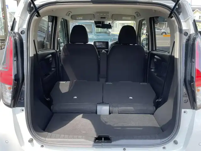 日産 デイズ ハイウェイスターX 滋賀県 2019(令1)年 5.6万km ホワイトパール (株)IDOMが運営する【じしゃロン草津店】の自社ローン専用車両になりますこちらは現金またはオートローンご利用時の価格です。自社ローンご希望の方は別途その旨お申付け下さい/ディスプレイオーディオ/Bluetooth Audio/アラウンドビューモニター/衝突被害軽減ブレーキ/アイドリングストップ/前後ドライブレコーダー/LEDヘッドライト/オートライト /インテリジェントキーx2 /純正エアロ/フォグランプ/コーナーセンサー