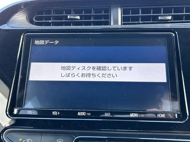 トヨタ アクア クロスオーバー グラム 岡山県 2019(平31)年 6.3万km ブラックマイカ 純正９インチナビ　/Bluetooth/TV/CD/SDREC/ドライブレコーダー　/ビルトインＥＴＣ　/バックカメラ　/シートヒーター　/衝突被害軽減システム　/レーンキープアシスト　/コーナーセンサー/横滑り防止システム/ナノイー(nanoe)エアコン/先行車発進検知音/オートＬＥＤヘッドライト　/オートマチックハイビーム　/フォグランプ/純正フロアマット