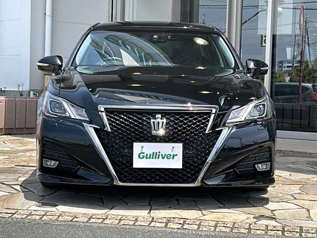 トヨタ クラウン アスリート G-T 静岡県 2016(平28)年 9.5万km ブラック 純正ナビ/・アラウンドビューモニター/・Bluetooth/・CD/DVD/・USB/・AUX/・TV/主要装備/・プッシュスタート/・ETC車載器/・ドライブレコーダー/・クルーズコントロール/・パワーシート/・レザーシート/・前席シートヒーター/・前席シートクーラー/・純正17インチＡＷ/・純正フロアマット/・LEDヘッドライト/・オートライト/・アイドリングストップ/・TVキャンセラー/・前後ソナー