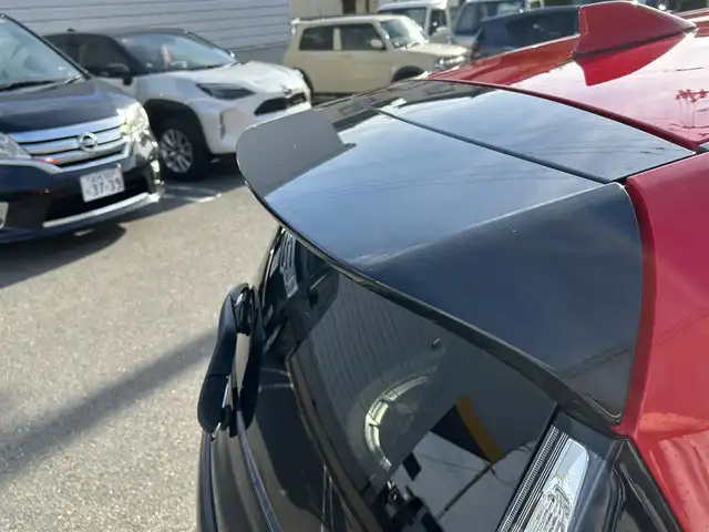 トヨタ アクア リルヴィーS 山形県 2018(平30)年 4.4万km スーパーレッドⅤ 純正ナビ/AM/FM/TV/SD//Bluetooth/ベージュレザーシート/衝突被害軽減装置/禁煙車/バックカメラ/前後コーナーセンサー/社外フロントエアロ/ETC2.0/LEDヘッドライト/クルーズコントロール/スマートキー/シートヒーターD/N/前ドライブレコーダー/純正オーディオ/フォグランプ/プッシュスタート/レーンキープアシスト/オートライト/オートハイビーム/T-connect/横滑り軽減装置/ナノイー/ドアバイザー/冬タイヤ積載/保証書/取扱説明書