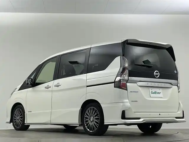 日産 セレナ オーテック スポーツスペック 埼玉県 2021(令3)年 2万km ブリリアントホワイトパール 純正１０インチナビ　アラウンドビューモニター　プロパイロット　両側電動スライドドア　ＥＴＣ　ドライブレコーダー　デジタルインナーミラー　シートヒーター　ステアリングヒーター　ＢＳＭ　衝突被害軽減