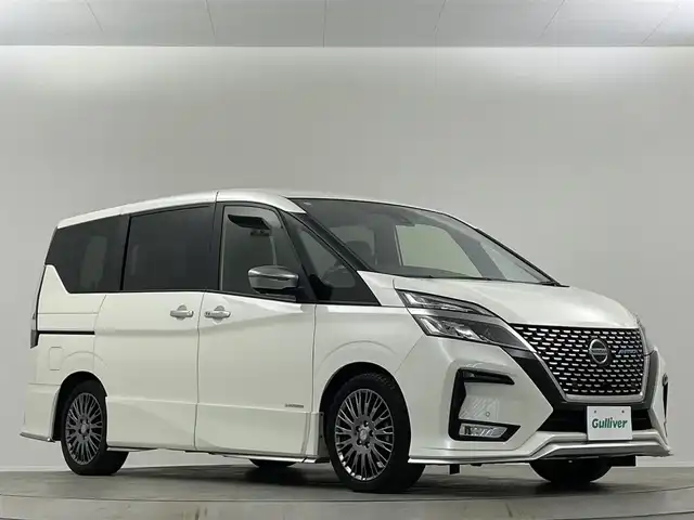 日産 セレナ オーテック スポーツスペック 埼玉県 2021(令3)年 2万km ブリリアントホワイトパール 純正１０インチナビ　アラウンドビューモニター　プロパイロット　両側電動スライドドア　ＥＴＣ　ドライブレコーダー　デジタルインナーミラー　シートヒーター　ステアリングヒーター　ＢＳＭ　衝突被害軽減