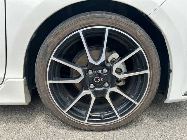 トヨタ アクア G G’s 大阪府 2016(平28)年 4.8万km ライムホワイトパールクリスタルシャイン 社外8インチナビ（サイバーナビ）　/   フルセグTV/CD/DVD/Bluetooth /USB /バックカメラ　　/横滑り防止装置/クルーズコントロール/レーンキープアシスト/ドライブレコーダー（前方）/オートマチックハイビーム/純正フロアマット/プッシュスタート/スマートキー　/純正17インチアルミホイール（G’s）　/純正エアロ（フロント、リア、サイド）　/LEDヘッドランプ　/ETC/LED　