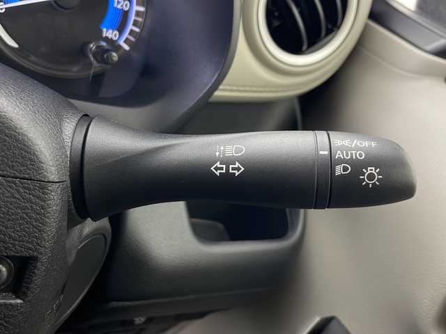 日産 デイズ X 秋田県 2023(令5)年 1.5万km ブラック 4WD/社外ナビ/(Bluetooth/FM/AM)/バックカメラ/衝突被害軽減システム/ふらつき警報/ビークルダイナミクスコントロール(VDC)/アイドリングストップ/プッシュスタート/スマートキー/スペアキー/オートライト/ハロゲンヘッドライト/前後コーナーセンサー/純正アルミホイール/社外フロアマット/ETC/取扱説明書/保証書