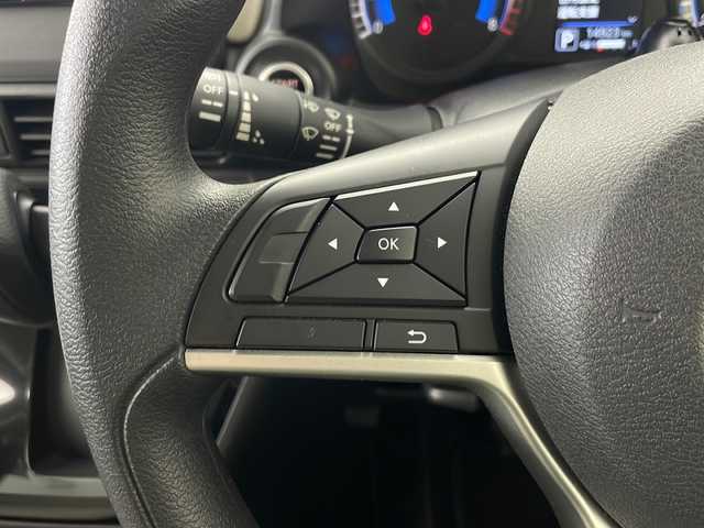 日産 デイズ X 秋田県 2023(令5)年 1.5万km ブラック 4WD/社外ナビ/(Bluetooth/FM/AM)/バックカメラ/衝突被害軽減システム/ふらつき警報/ビークルダイナミクスコントロール(VDC)/アイドリングストップ/プッシュスタート/スマートキー/スペアキー/オートライト/ハロゲンヘッドライト/前後コーナーセンサー/純正アルミホイール/社外フロアマット/ETC/取扱説明書/保証書