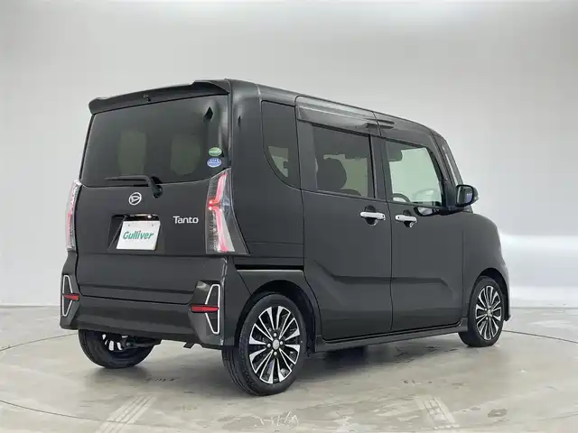 ダイハツ タント カスタム RS セレクション 埼玉県 2020(令2)年 2.8万km ブラックマイカメタリック スマートアシスト　社外ナビ　バックカメラ　ビルトインＥＴＣ　アダプティブクルーズコントロール　シートヒーター　両側パワースライドドア　純正アルミホイール　スマートキー　オートハイビーム　地デジフルセグ