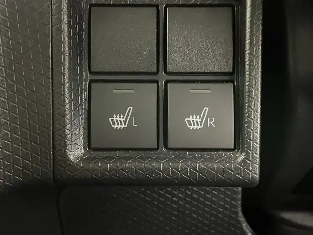 ダイハツ タント カスタム RS セレクション 埼玉県 2020(令2)年 2.8万km ブラックマイカメタリック スマートアシスト　社外ナビ　バックカメラ　ビルトインＥＴＣ　アダプティブクルーズコントロール　シートヒーター　両側パワースライドドア　純正アルミホイール　スマートキー　オートハイビーム　地デジフルセグ