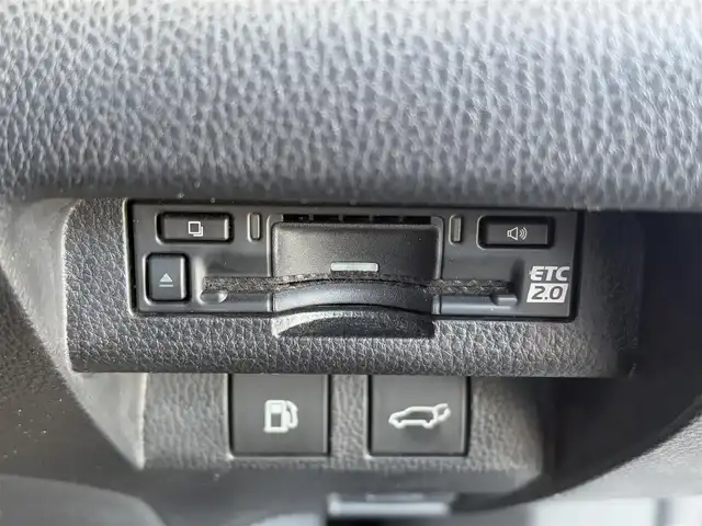 トヨタ クラウン スポーツ RS 愛知県 2024(令6)年 2.4万km ブラック ワンオーナー/１２．３インチナビ/AMFM/USB/BT/フルセグTV//AppleCarPlay/全方位カメラ/ビルトインETC2.0/トヨタセーフティセンス/ACC/HUD/LDA/PCS/BSM/PDA/クリアランスソナー/RCTA/RCD/PKSB/SEA/パワーバックドア/レザーシート/パワーシート/全席シートヒーター/DN席エアシート/メモリシート/パドルシフト/１００V電源/デジタルインナーミラー/LEDヘッドライト/オートハイビーム/保証書/取扱説明書/スペアキー