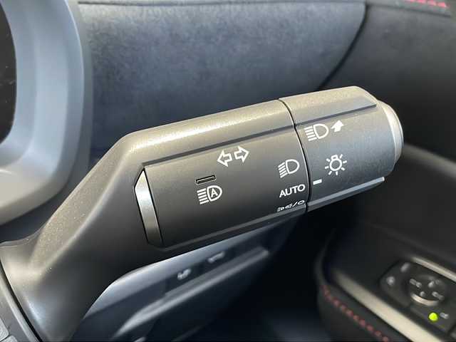 レクサス ＬＢＸ モリゾウ RR 富山県 2024(令6)年 0.3万km パールⅡ 4WD/ワンオーナー/特別仕様車（MorizoRR）/マークレビンソンプレミアムサウンド/LEXUSプロテクションフィルムセット/マルチカラーイルミネーションパッケージ/RR専用鍛造19インチアルミホイール/LEXUS赤キャリパー/ダイナミックターボ/レクサスセーフティシステムプラス/床下透過式パノラミックビューモニター/ブラインドスポットモニター/レーダークルーズコントロール/クリアランスソナー/レーンキープアシスト/パワーバックドア/前後ドライブレコーダー/純正ナビ/フルセグ/ETC2.0/ステアリングヒーター/快適温熱ヒーター