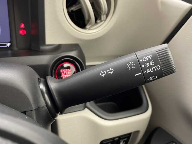 ホンダ Ｎ ＢＯＸ 千葉県 2024(令6)年 0.1万km クリスタルブラックパール Honda CONNECT for Gather ＋ ナビキット/Honda SENSING/フルセグTV/Bluetooth/CD/DVD/バックカメラ/前側ドライブレコーダー/ビルトインETC/シートヒーター/スマートキー/スペアキー/プッシュスタート/追従クルーズコントロール/レーンキープアシスト/衝突軽減ブレーキ/オートマチックハイビーム/LEDヘッドライト