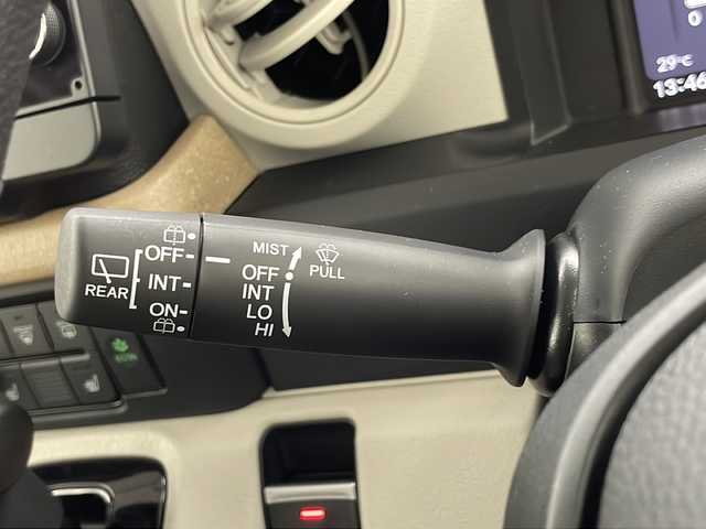 ホンダ Ｎ ＢＯＸ 千葉県 2024(令6)年 0.1万km クリスタルブラックパール Honda CONNECT for Gather ＋ ナビキット/Honda SENSING/フルセグTV/Bluetooth/CD/DVD/バックカメラ/前側ドライブレコーダー/ビルトインETC/シートヒーター/スマートキー/スペアキー/プッシュスタート/追従クルーズコントロール/レーンキープアシスト/衝突軽減ブレーキ/オートマチックハイビーム/LEDヘッドライト