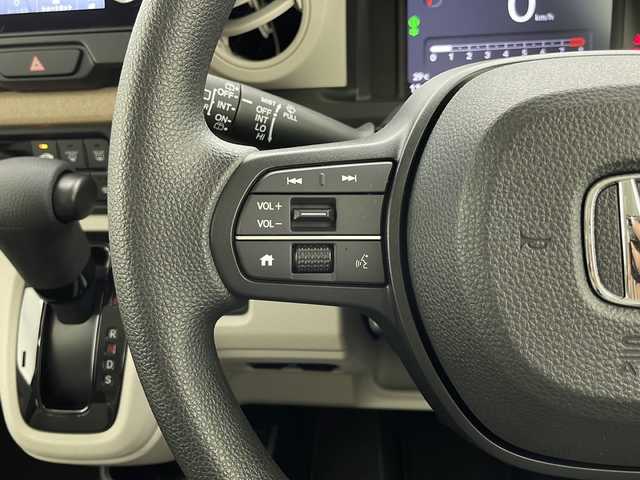 ホンダ Ｎ ＢＯＸ 千葉県 2024(令6)年 0.1万km クリスタルブラックパール Honda CONNECT for Gather ＋ ナビキット/Honda SENSING/フルセグTV/Bluetooth/CD/DVD/バックカメラ/前側ドライブレコーダー/ビルトインETC/シートヒーター/スマートキー/スペアキー/プッシュスタート/追従クルーズコントロール/レーンキープアシスト/衝突軽減ブレーキ/オートマチックハイビーム/LEDヘッドライト