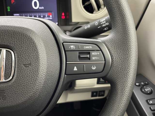 ホンダ Ｎ ＢＯＸ 千葉県 2024(令6)年 0.1万km クリスタルブラックパール Honda CONNECT for Gather ＋ ナビキット/Honda SENSING/フルセグTV/Bluetooth/CD/DVD/バックカメラ/前側ドライブレコーダー/ビルトインETC/シートヒーター/スマートキー/スペアキー/プッシュスタート/追従クルーズコントロール/レーンキープアシスト/衝突軽減ブレーキ/オートマチックハイビーム/LEDヘッドライト