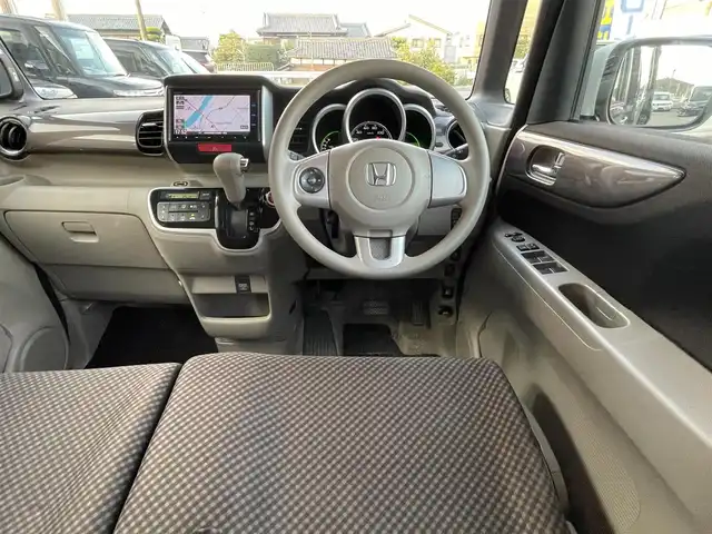 ホンダ Ｎ ＢＯＸ 2トーン G Lパッケージ 兵庫県 2014(平26)年 9.1万km 茶 (株)IDOMが運営する【じしゃロン姫路店】の自社ローン専用車両になります。こちらは現金またはオートローンご利用時の価格です。自社ローンご希望の方は別途その旨お申付け下さい/禁煙車/純正ギャザーズナビ/Bluetooth/フルセグ/バックカメラ/前方ドライブレコーダー/純正フロアマット/片側スライドドア/純正14インチアルミホイール/横滑り防止装置/盗難防止/オートライト