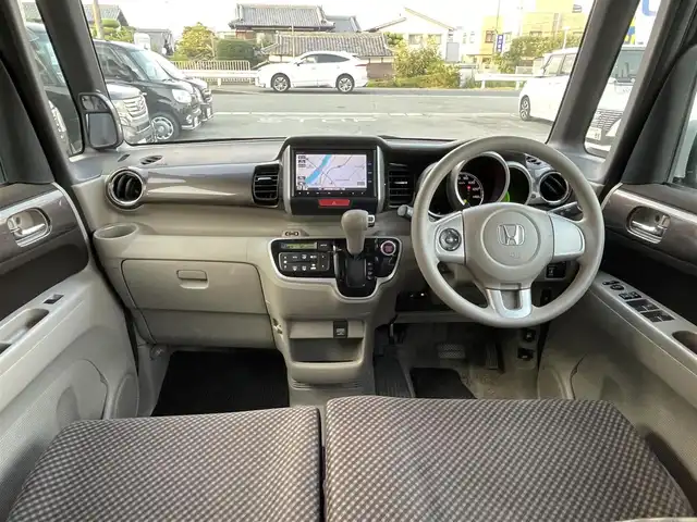 ホンダ Ｎ ＢＯＸ 2トーン G Lパッケージ 兵庫県 2014(平26)年 9.1万km 茶 (株)IDOMが運営する【じしゃロン姫路店】の自社ローン専用車両になります。こちらは現金またはオートローンご利用時の価格です。自社ローンご希望の方は別途その旨お申付け下さい/禁煙車/純正ギャザーズナビ/Bluetooth/フルセグ/バックカメラ/前方ドライブレコーダー/純正フロアマット/片側スライドドア/純正14インチアルミホイール/横滑り防止装置/盗難防止/オートライト