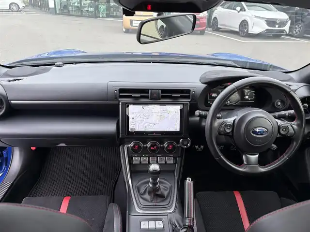 スバル ＢＲＺ S 東京都 2023(令5)年 1.2万km WRブルーパール ワンオーナー/STIエアロ/・フロントアンダースポイラー/・サイドアンダースポイラー/・リアサイドアンダースポイラー/HKSマフラー/SUBARUオプション9インチナビ/・フルセグTV/・Bluetooth接続/バックカメラ/ETC2.0/ドライブレコーダー/クルーズコントロール/純正フロアマット/純正18インチアルミホイール/ハーフレザーシート/シートヒーター/スマートキー/スペアキー/保証書/取扱説明書