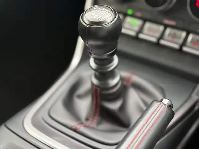 スバル ＢＲＺ S 東京都 2023(令5)年 1.2万km WRブルーパール ワンオーナー/STIエアロ/・フロントアンダースポイラー/・サイドアンダースポイラー/・リアサイドアンダースポイラー/HKSマフラー/SUBARUオプション9インチナビ/・フルセグTV/・Bluetooth接続/バックカメラ/ETC2.0/ドライブレコーダー/クルーズコントロール/純正フロアマット/純正18インチアルミホイール/ハーフレザーシート/シートヒーター/スマートキー/スペアキー/保証書/取扱説明書