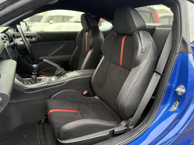 スバル ＢＲＺ S 東京都 2023(令5)年 1.2万km WRブルーパール ワンオーナー/STIエアロ/・フロントアンダースポイラー/・サイドアンダースポイラー/・リアサイドアンダースポイラー/HKSマフラー/SUBARUオプション9インチナビ/・フルセグTV/・Bluetooth接続/バックカメラ/ETC2.0/ドライブレコーダー/クルーズコントロール/純正フロアマット/純正18インチアルミホイール/ハーフレザーシート/シートヒーター/スマートキー/スペアキー/保証書/取扱説明書