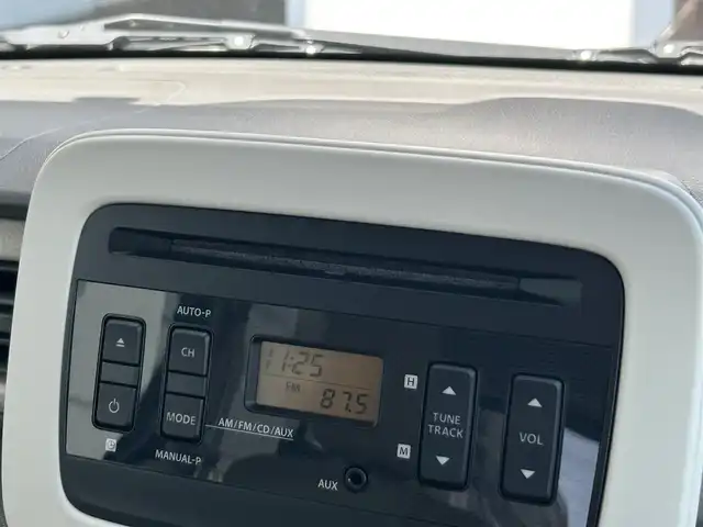 スズキ ラパン L 静岡県 2017(平29)年 1.6万km ブルーイッシュブラックパール3 レーダーブレーキサポート/純正オーディオ/ＡＵＸ接続/シートヒーター/スマートキー/プッシュスタート/ドラレコ/アイドリングストップ/ハロゲンヘッドライト/純正フロアマット/純正ドアバイザー/盗難防止装置/社外14AW