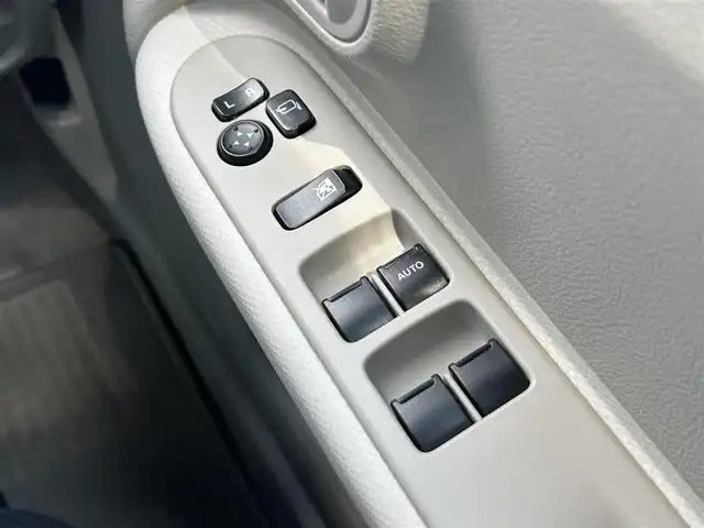 スズキ ラパン L 静岡県 2017(平29)年 1.6万km ブルーイッシュブラックパール3 レーダーブレーキサポート/純正オーディオ/ＡＵＸ接続/シートヒーター/スマートキー/プッシュスタート/ドラレコ/アイドリングストップ/ハロゲンヘッドライト/純正フロアマット/純正ドアバイザー/盗難防止装置/社外14AW