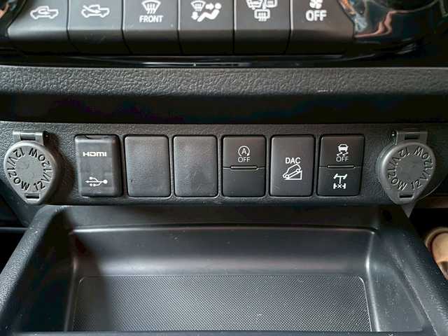 トヨタ ハイラックス Z 岩手県 2020(令2)年 4.8万km オキサイドブロンズM ワンオーナー　/純正ＳＤナビＢｌｕｅｔｏｏｔｈ／ＣＤ／ＤＶＤ／フルセグＴＶ　/バックカメラ　/レーダークルーズコントロール　/室内灯ＬＥＤ　/ダウンヒルアシストコントロール　/タイヤ：ＢＦ Ｇｏｏｄｒｉｃｈ