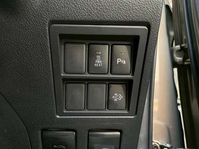 トヨタ ハイラックス Z 岩手県 2020(令2)年 4.8万km オキサイドブロンズM ワンオーナー　/純正ＳＤナビＢｌｕｅｔｏｏｔｈ／ＣＤ／ＤＶＤ／フルセグＴＶ　/バックカメラ　/レーダークルーズコントロール　/室内灯ＬＥＤ　/ダウンヒルアシストコントロール　/タイヤ：ＢＦ Ｇｏｏｄｒｉｃｈ