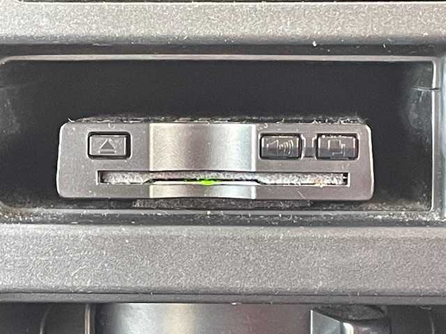 トヨタ ルーミー X S 富山県 2018(平30)年 8.7万km パールホワイトⅢ (株)IDOMが運営する【じしゃロン富山店】の自社ローン専用車両になります。こちらは現金またはオートローンご利用時の価格です。自社ローンご希望の方は別途その旨お申し付け下さい/プリクラッシュブレーキアシスト/コーナーセンサー/横滑り防止装置/KENWOODナビ/ETC/片側パワースライドドア/プッシュスタート/スマートキー/オートライト/取説/保証書/記録簿