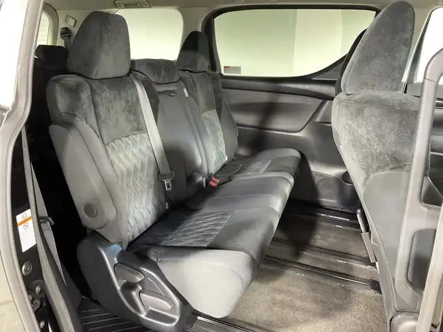 トヨタ アルファード S 神奈川県 2019(令1)年 6.6万km ブラック トヨタセーフティセンス/純正10型ナビ/・BT/フルセグTV/CD/DVD/SD/バックカメラ/純正12型後席モニター/両側電動スライドドア/MTモード/ビルトインETC/ドライブレコーダー/電動サイドブレーキ/オートブレーキホールド/スマートキー/スペアキー/プッシュスタートボタン/革巻きステアリング/ステアリングスイッチ/LEDヘッドライト/フォグランプ/シートリフター/電動格納ミラー/ウィンカーミラー/コーナーセンサー/純正18インチアルミホイール