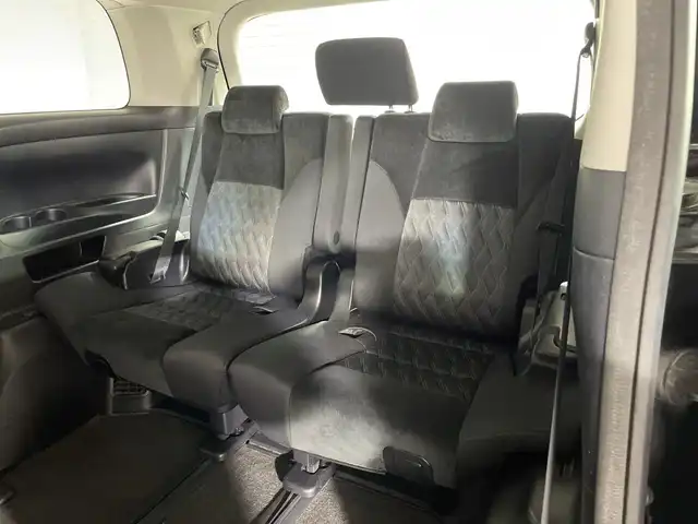 トヨタ アルファード S 神奈川県 2019(令1)年 6.6万km ブラック トヨタセーフティセンス/純正10型ナビ/・BT/フルセグTV/CD/DVD/SD/バックカメラ/純正12型後席モニター/両側電動スライドドア/MTモード/ビルトインETC/ドライブレコーダー/電動サイドブレーキ/オートブレーキホールド/スマートキー/スペアキー/プッシュスタートボタン/革巻きステアリング/ステアリングスイッチ/LEDヘッドライト/フォグランプ/シートリフター/電動格納ミラー/ウィンカーミラー/コーナーセンサー/純正18インチアルミホイール