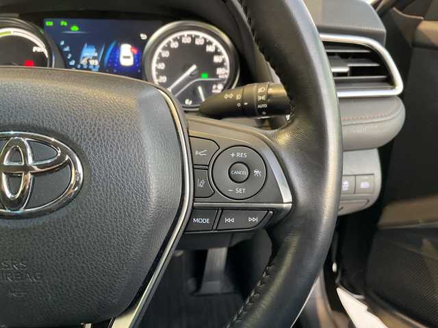 トヨタ カムリ G 愛知県 2017(平29)年 8.9万km 黒 トヨタセーフティセンス/純正ナビ/レーダークルーズコントロール/バックカメラ/コーナーセンサー/アルミホイール/ブラインドスポットモニター/LEDヘッドライト/オートマチックハイビーム/ドライブレコーダー/ETC/衝突軽減システム/フルセグ/CD DVD/Bluetooth/ステアリングスイッチ/スマートキー/プッシュスタート