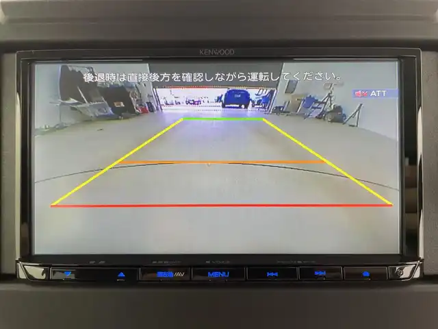 スズキ ジムニー シエラ JC 富山県 2023(令5)年 2.1万km ピュアホワイトP 4WD/社外メモリナビ（AM/FM/CD/USB/BT）/ワンセグTV/バックカメラ/デュアルセンサーブレーキサポート/レーンキープアシスト/クルーズコントロール/横滑り防止装置/ETC/ドライブレコーダー前後/純正15インチAW/前席シートヒーター/ダウンヒルアシストコントロール/LEDヘッドライト/フォグランプ/オートライト/ヘッドライトウォッシャー/社外タイヤカバー/プッシュスタート/スマートキー（スペアキー有）/純正フロアマット/取扱説明書/保証書