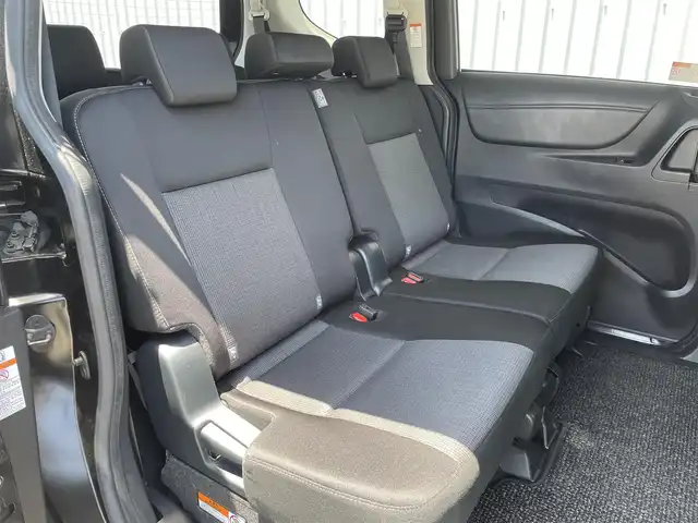 トヨタ シエンタ G セーフティエディション 福岡県 2020(令2)年 5.7万km ブラックマイカ トヨタセーフティセンス/PCS/LDA/クリアランスソナー/PKSB/純正ナビ（ＮＳＺＴ－Ｗ６８Ｔ）/フルセグTV/CD/DVD/BT/SD/AM/FM/全周囲カメラ/両側パワースライドドア/ステアリングヒーター/前席シートヒーター/オートハイビーム/ビルトインETC2.0/純正ＡＷ/スマートキー/プッシュスタート