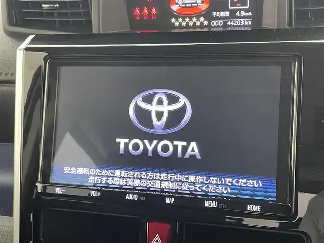 トヨタ ルーミー カスタムG－T 広島県 2020(令2)年 4.5万km パールホワイトⅢ 純正９インチナビ	/【ナビ/フルセグ/Bluetooth/DVD】	/パノラミックビューモニター	/クルーズコントロール	/オートハイビーム	/LEDヘッドライト（AUTO機能付き）	/ビルトインETC2.0	/前席シートヒーター	/衝突軽減ブレーキシステム	/車線逸脱防止システム	/横滑り防止装置	/踏み間違い防止装置/純正ドライブレコーダー（前）	/純正15インチアルミ	/コーナーセンサー（前後）	/社外フロントスポイラー/純正フロアマット	/ステアリングスイッチ	/チルトステアリング/シートリフター/シートバックテーブル/ウィンカーミラー	/プッシュスタート