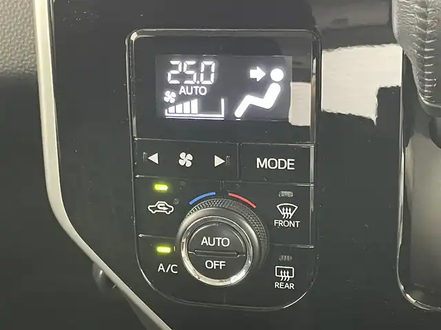 トヨタ ルーミー カスタムG－T 広島県 2020(令2)年 4.5万km パールホワイトⅢ 純正９インチナビ	/【ナビ/フルセグ/Bluetooth/DVD】	/パノラミックビューモニター	/クルーズコントロール	/オートハイビーム	/LEDヘッドライト（AUTO機能付き）	/ビルトインETC2.0	/前席シートヒーター	/衝突軽減ブレーキシステム	/車線逸脱防止システム	/横滑り防止装置	/踏み間違い防止装置/純正ドライブレコーダー（前）	/純正15インチアルミ	/コーナーセンサー（前後）	/社外フロントスポイラー/純正フロアマット	/ステアリングスイッチ	/チルトステアリング/シートリフター/シートバックテーブル/ウィンカーミラー	/プッシュスタート