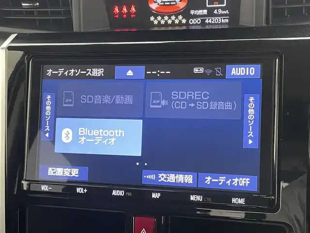 トヨタ ルーミー カスタムG－T 広島県 2020(令2)年 4.5万km パールホワイトⅢ 純正９インチナビ	/【ナビ/フルセグ/Bluetooth/DVD】	/パノラミックビューモニター	/クルーズコントロール	/オートハイビーム	/LEDヘッドライト（AUTO機能付き）	/ビルトインETC2.0	/前席シートヒーター	/衝突軽減ブレーキシステム	/車線逸脱防止システム	/横滑り防止装置	/踏み間違い防止装置/純正ドライブレコーダー（前）	/純正15インチアルミ	/コーナーセンサー（前後）	/社外フロントスポイラー/純正フロアマット	/ステアリングスイッチ	/チルトステアリング/シートリフター/シートバックテーブル/ウィンカーミラー	/プッシュスタート