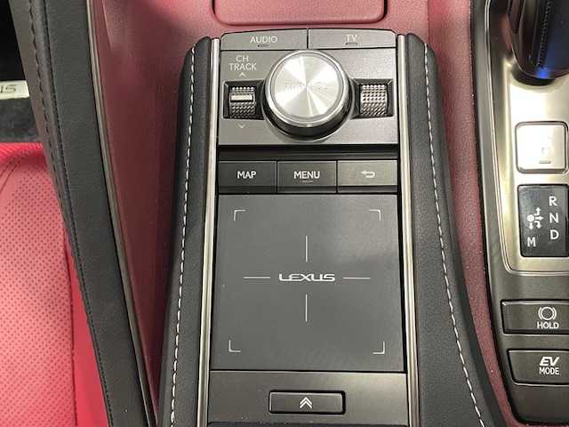 レクサス ＬＣ 500h Lパッケージ 宮城県 2017(平29)年 2.8万km ガーネットレッドマイカ ガラスルーフ/純正ナビ/バックカメラ/フルセグＴＶ/Bluetooth、CD、DVD、ブルーレイ/レクサスセーフティーセンス＋/・プリクラッシュセーフティ/・レーダークルーズコントロール/・レーントレーシングアシスト/・オートマチックハイビーム/・ロードサインアシスト/ブラインドスポットモニター/コーナーセンサー/ヘッドアップディスプレイ/パドルシフト/本革レザーシート/シートメモリ/エアシート/シートヒーター/パワーシート/LEDヘッドライト/オートライト/純正アルミホイール/純正ビルトインETC2.0/純正フロアマット