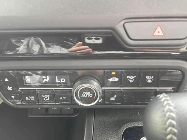 ホンダ Ｎ ＢＯＸ カスタム L ターボ 鹿児島県 2022(令4)年 1.4万km クリスタルブラックパール 純正ナビ/Bluetooth/CD/DVD/TV/SD/ETC/両側パワースライドドア/USB端子/パーキングセンサー/LKAS/ディスタンススイッチ/車線逸脱アラーム/衝突軽減システム/横滑り防止装置/純正フロアマット/電動格納ミラー/ドアバイザー