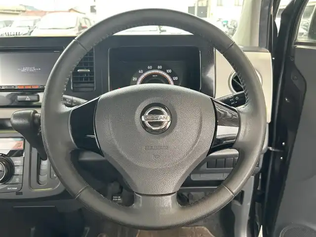 日産 モコ X 兵庫県 2013(平25)年 5.1万km アーバンブラウン 純正メモリーナビ/フルセグ/CD/SD/USB/Bluetooth/前方ドライブレコーダー/プッシュスタート/スマートキー×2/電動格納ミラー/ヘッドライトレベライザー/純正ドアバイザー/純正フロアマット/純正アルミ14インチ