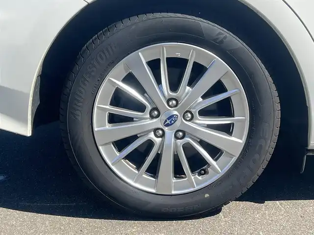 スバル インプレッサ スポーツ 1．6i－Lアイサイト 秋田県 2018(平30)年 8.5万km クリスタルホワイトP ４WD/衝突軽減システム/LEDヘッドライト/社外メモリナビ/ワンセグ/バックカメラ/スバル純正16インチアルミ（夏タイヤ装着）/スマートキー/アイドリングストップ/プッシュスタート/クルーズコントロール追従走行有/ヒルスタートアイシスコントロール/レーンキープアシスト/MTモード付AT/電動パーキングブレーキ/パドルシフト/ステアリングスイッチ/ドライブレコーダー/ETC/純正フロアマット/オートライト/オートエアコン/パワーステアリング/パワーウィンドウ/ヘッドライトレベライザー/横滑り防止/盗難防止装置/寒冷地仕様/電動格納ミラー/キーレスエントリー/保証書/取扱説明書/記録簿