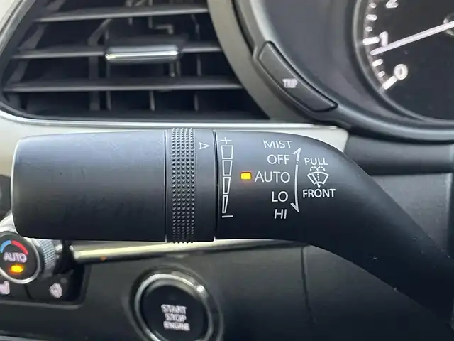 マツダ マツダ３セダン X Lパッケージ 島根県 2019(令1)年 8.2万km マシーングレープレミアムM 登録時走行距離　82602km/４WD/純正ナビ/Bluetooth/DVD/AM/FM/CD/USB)/BOSEサウンド/フルセグテレビ/追従型クルーズコントロール/純正アルミ１８インチ/全周囲カメラ/ETC/パワーシート（D席）/メモリーシート/シートヒーター（DN席）/レーンキープアシスト/ステアリングヒーター/ブラインドスポットモニター/ヘッドアップディスプレイ