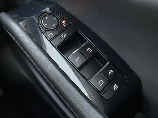 マツダ マツダ３セダン X Lパッケージ 島根県 2019(令1)年 8.2万km マシーングレープレミアムM 登録時走行距離　82602km/４WD/純正ナビ/Bluetooth/DVD/AM/FM/CD/USB)/BOSEサウンド/フルセグテレビ/追従型クルーズコントロール/純正アルミ１８インチ/全周囲カメラ/ETC/パワーシート（D席）/メモリーシート/シートヒーター（DN席）/レーンキープアシスト/ステアリングヒーター/ブラインドスポットモニター/ヘッドアップディスプレイ