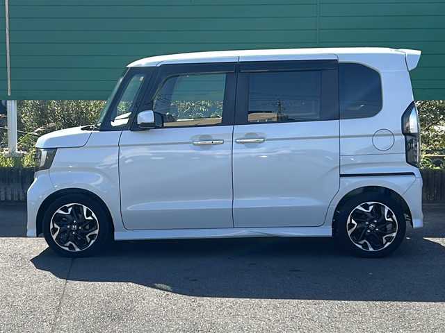 ホンダ Ｎ ＢＯＸ カスタム G L ターボ ホンダセンシング 茨城県 2018(平30)年 6.3万km プラチナホワイトパール 純正8インチSDナビ（AM/FM/Bluetooth接続/AppleCarPlay/フルセグTV/CD/DVD/USB）/バックカメラ/両側パワースライドドア/クルーズコントロール/純正ETC/パドルシフト/ハーフレザーシート/スマートキー/前方ドライブレコーダー/純正フロアマット/レーンキープアシスト/横滑り防止装置/衝突被害軽減システム/カーテンエアバッグ/純正15インチアルミホイール