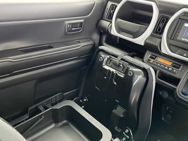スズキ ハスラー HYBRID G 長野県 2021(令3)年 4.9万km シフォンアイボリーM 社外ディスプレイオーディオ/Bluetooth／AM／FM／CD/横滑り防止装置/盗難防止装置/純正15インチAW装着/純正フロアマット/ドアバイザー/ドアミラーヒーター/前席シートヒーター/フォグランプ/アイドリングストップ/ヘッドライトレベライザー/電格ミラー/オートライト/ハロゲンライト/スマートキー/スペアキー1本