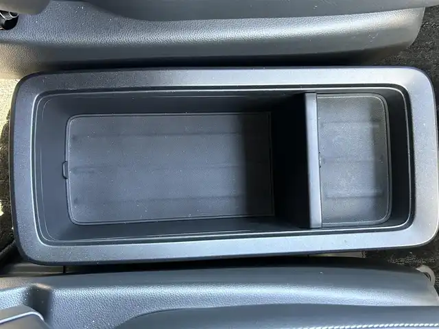 ホンダ ステップワゴン スパーダ eHEV 佐賀県 2024(令6)年 2.2万km 黒 純正11.4インチナビ/フルセグTV/Bluetooth/USB/１２Vソケット/バックカメラ/前後純正ドラレコ/両側パワースライドドア/アダクティブクルーズコントロール/ハーフレザーシート/シートヒーター/オートマチックハイビーム/ビルトインETC/純正16インチアルミ/純正フロアマット/新車保証書/取扱説明書/スペアキー1本/ホンダセンシング/横滑り防止機能/レーンキープアシスト/衝突被害軽減システム/ブラインドスポットモニター