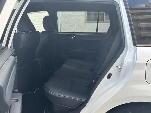 トヨタ カローラ フィールダー ハイブリッドG ダブルバイビー 静岡県 2015(平27)年 6.7万km ホワイトパールクリスタルシャイン 純正ナビ/フルセグTV/DVD/CD/SD/MSV/BT/バックカメラ/ハーフレザーシート/プリクラッシュセーフティ/レーンキープアシスト/オートハイビーム/ステアリングスイッチ/ビルトインETC/LEDヘッドライト/純正16インチAW/保証書/取扱説明書/ナビ取扱説明書/H30/R5/R6/R7点検記録簿有