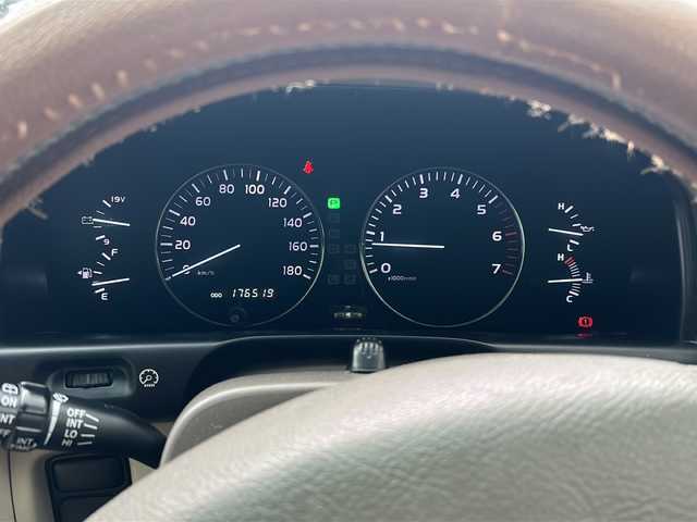 トヨタ ランドクルーザー VX－LTD 京都府 2004(平16)年 17.7万km ホワイトパールクリスタルシャイン 純正HDDナビ/ワンセグテレビ/バックカメラ/ETC/クルーズコントロール/センターデフロック/ハンドルカバー