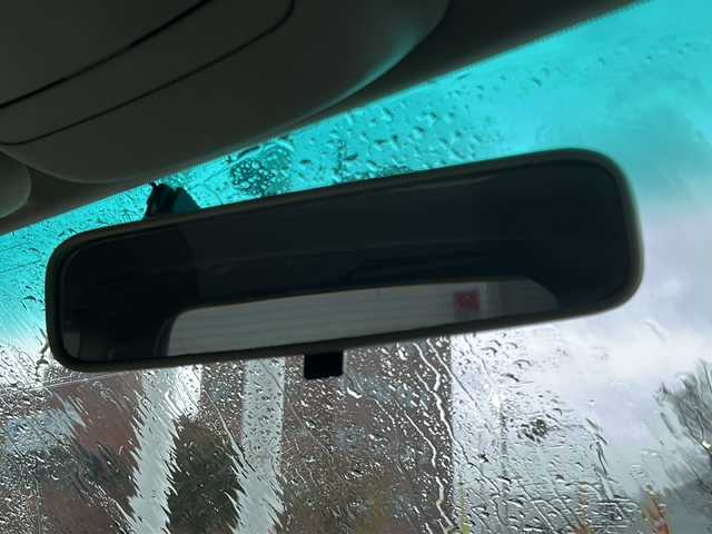 トヨタ ランドクルーザー VX－LTD 京都府 2004(平16)年 17.7万km ホワイトパールクリスタルシャイン 純正HDDナビ/ワンセグテレビ/バックカメラ/ETC/クルーズコントロール/センターデフロック/ハンドルカバー