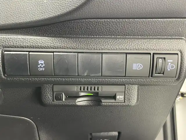 トヨタ カローラ スポーツ ハイブリッドG スタイルPKG 愛知県 2020(令2)年 6.6万km プラチナホワイトパールマイカ 純正９型ナビＴＶ　ＤＶＤデッキ　モデリスタエアロ　シートヒーター　ハーフレザー　バックカメラ　純正ドラレコ　ＥＴＣ　セーフティセンス　衝突軽減装置　追従クルコン　コーナーセンサー　ＬＥＤオートライト　フォグランプ