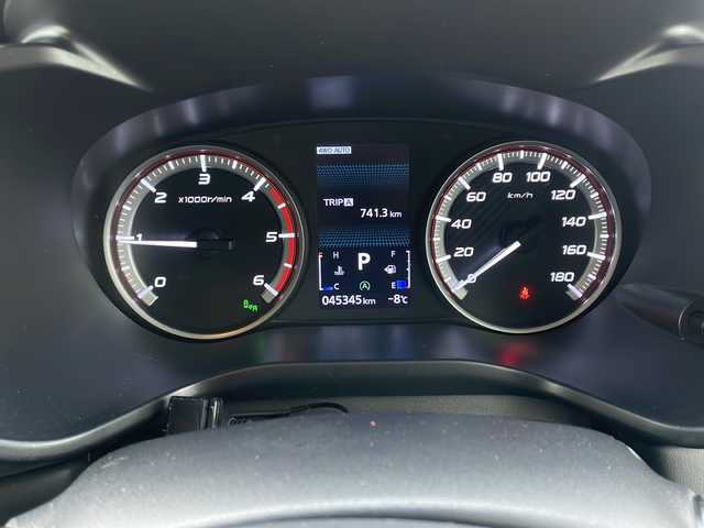 三菱 デリカＤ：５ P 道東・釧路十勝 2023(令5)年 4.6万km アメジストブラック ・4WD/・ALPINEビックX１１インチナビ/(BT SD CD DVD USB フルセグ)/・バックカメラ/・両側パワースライドドア/・パワーバックドア/・スマートキー/・プッシュスタート/・純正エンジンスターター/・e-Assist/・衝突被害軽減ブレーキ/・誤発進抑制機能/・車線逸脱警報/・先行車発進通知/・標識認識システム/・車線逸脱警報/・横滑り防止装置/・アイドリングストップ/・ブラインドスポットモニター/・運転席パワーシート/・ステアリングヒーター/・パドルシフト/・純正フロアマット/・LEDヘッドライト/・オートライト/・オートマチックハイビーム