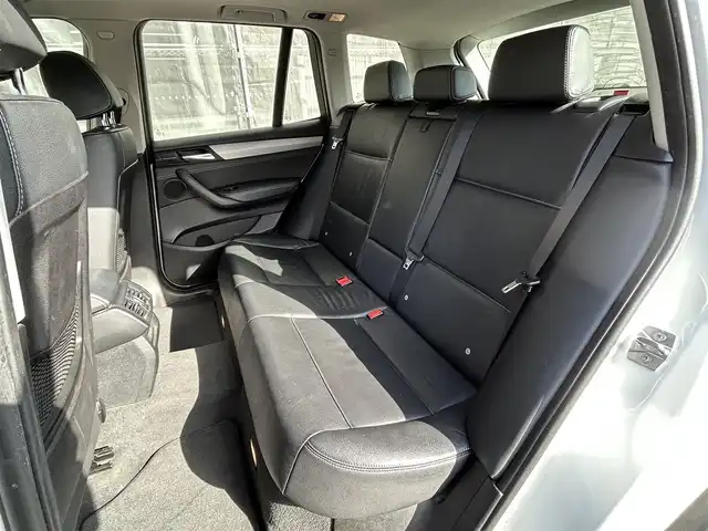 ＢＭＷ Ｘ３ xDrive28i 千葉県 2011(平23)年 7.6万km アルピンホワイトⅢ 取扱説明書、保証書、スペアキー/メーカーHDDナビ/AM/FM/CD/DVD/フルセグ/サンルーフ/クリアランスソナー/レザーシート/D.N席パワーシート/シートヒーター/バックカメラ/サイドカメラ/クルーズコントロール/ルーフレール/オートブレーキホールド/キセノンヘッドライト/フォグランプ/バックフォグ/ETC